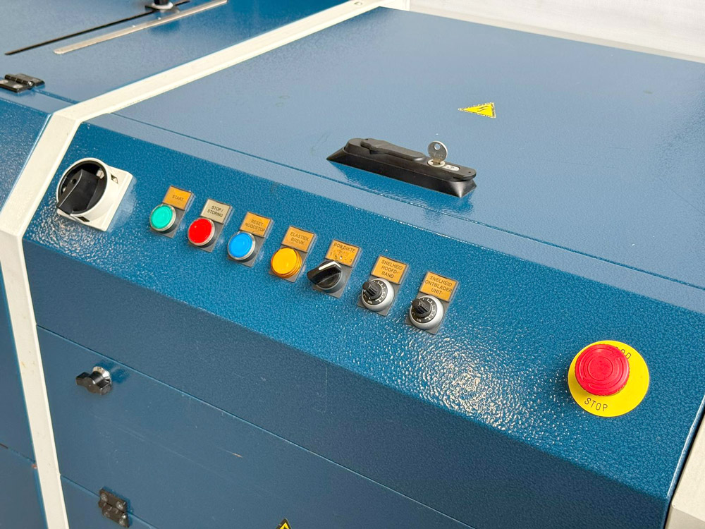 Máquina procesadora de flores Cyklop de ocasión 12