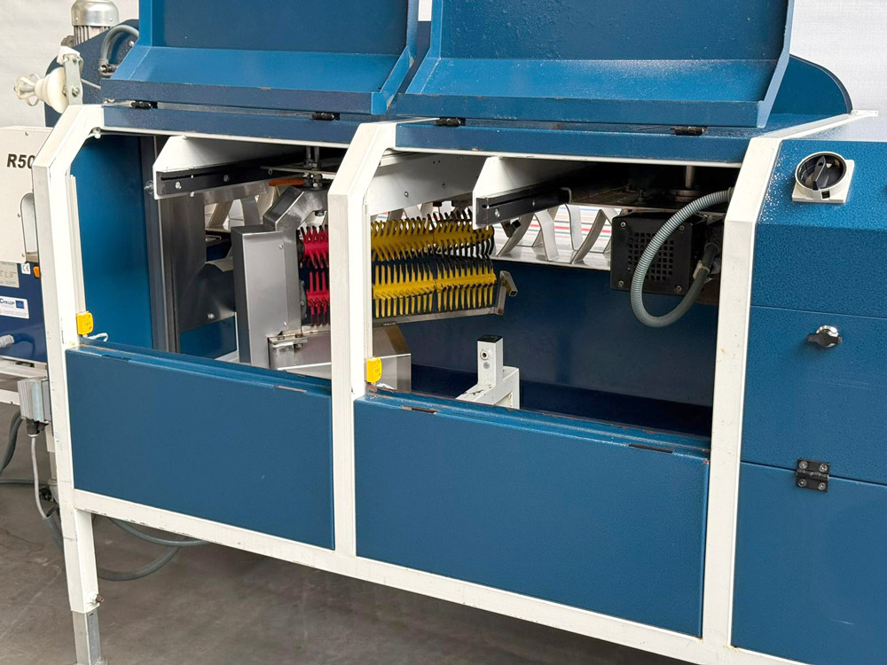 Máquina procesadora de flores Cyklop de ocasión 13